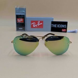 Green Flash Mirrored RB3449 Sunglasses!!